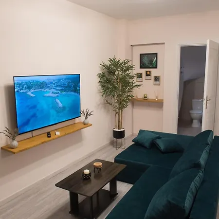 Garden Oasis * Stavros (Thessaloniki)