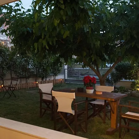 Garden Oasis בית נופש